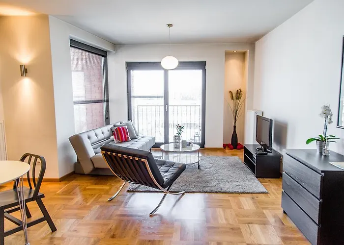 Modern Apartment In City Center